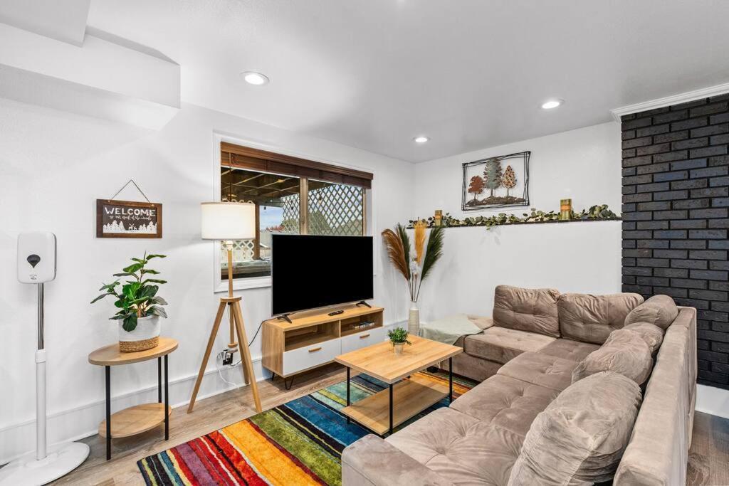 Apartamento Pacific Nw Gem W/Hot-Tub 15 Minutes Airport. Auburn Exterior foto