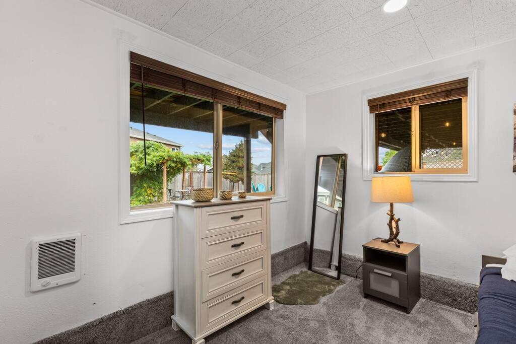 Apartamento Pacific Nw Gem W/Hot-Tub 15 Minutes Airport. Auburn Exterior foto